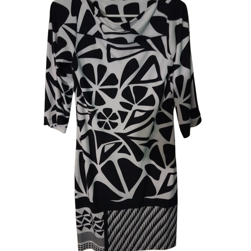 Black and White Geometric Dress
